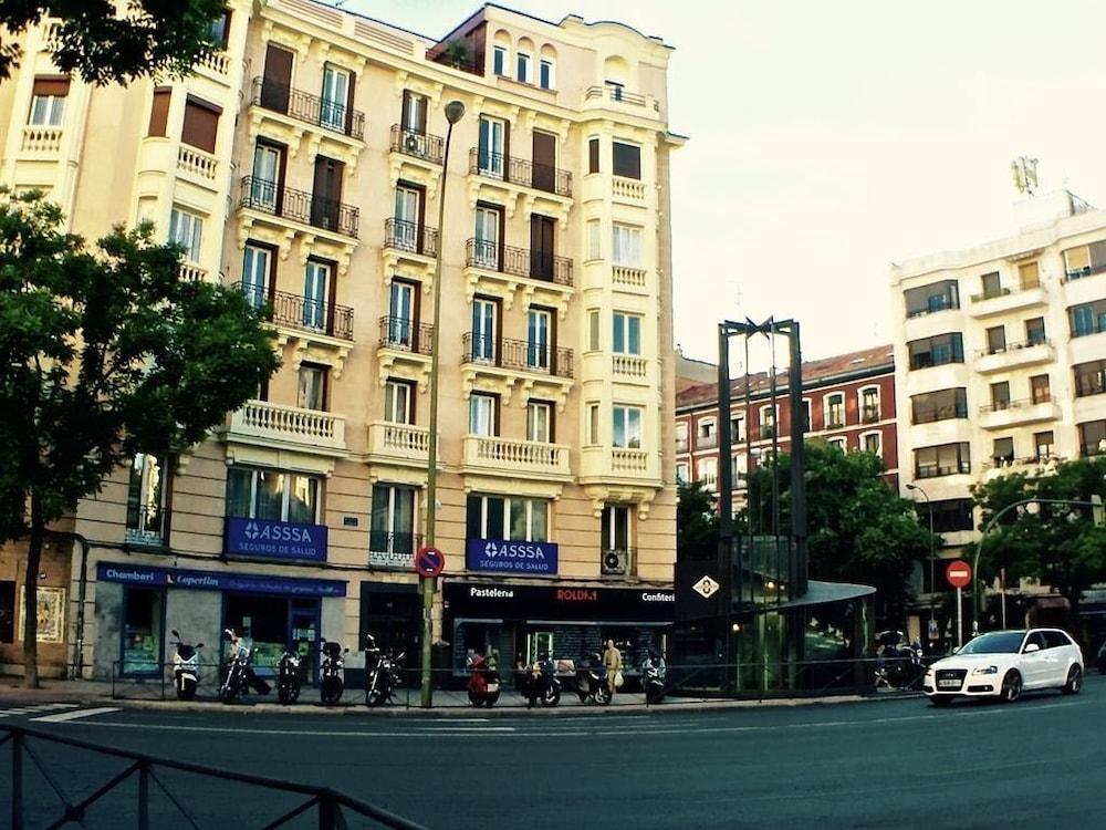 Hostal Nersan2 Madrid Dış mekan fotoğraf