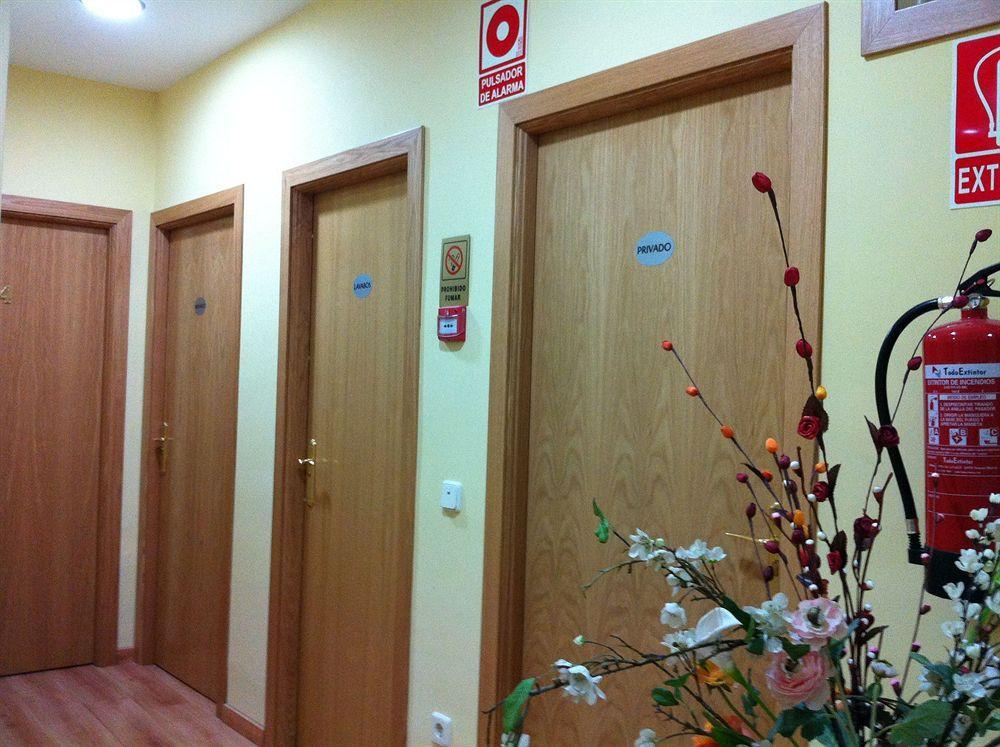 Hostal Nersan2 Madrid Dış mekan fotoğraf