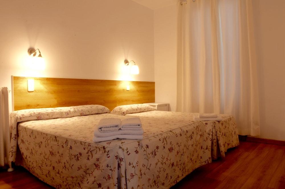 Hostal Nersan2 Madrid Dış mekan fotoğraf